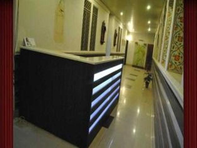 ג'איפור Hotel Golden Deluxe מראה חיצוני תמונה